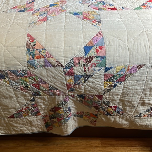 Vintage Americana Hand Quilted Patchwork Star Quilt - Multicolor - Picture 5 of 14
